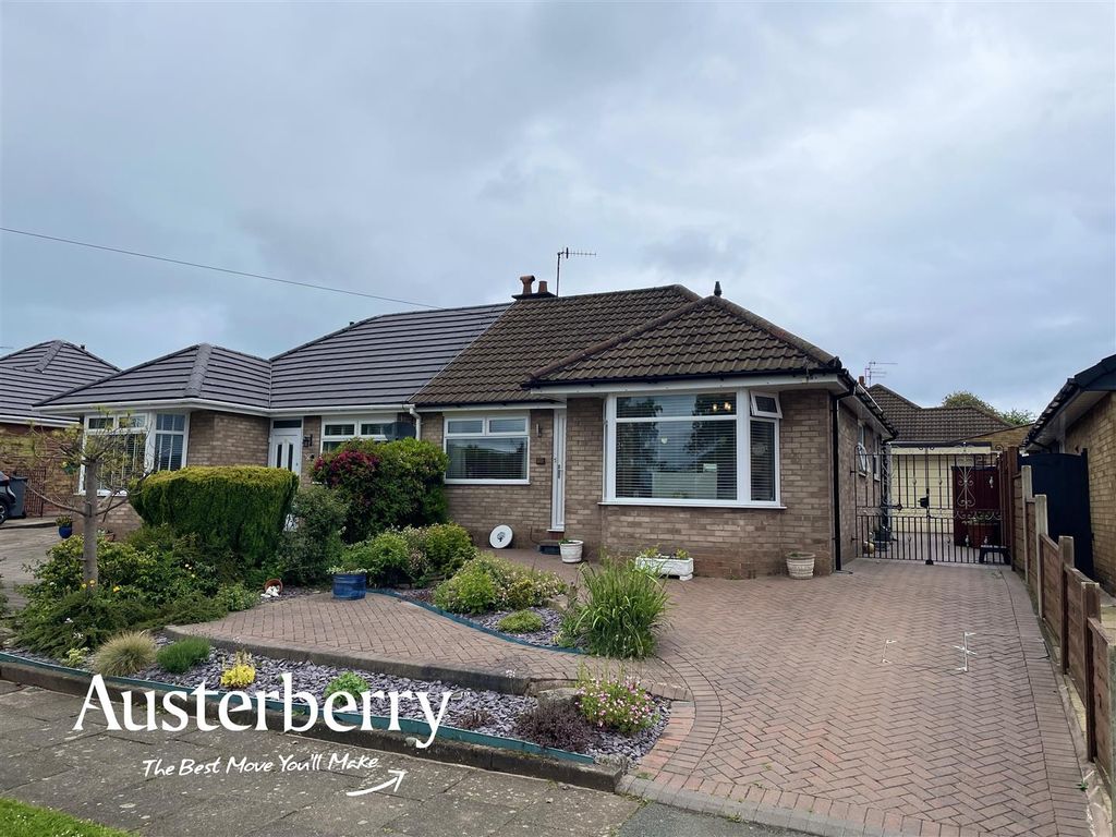 2 bed semidetached bungalow for sale in Trentley Road, Trentham, Stoke
