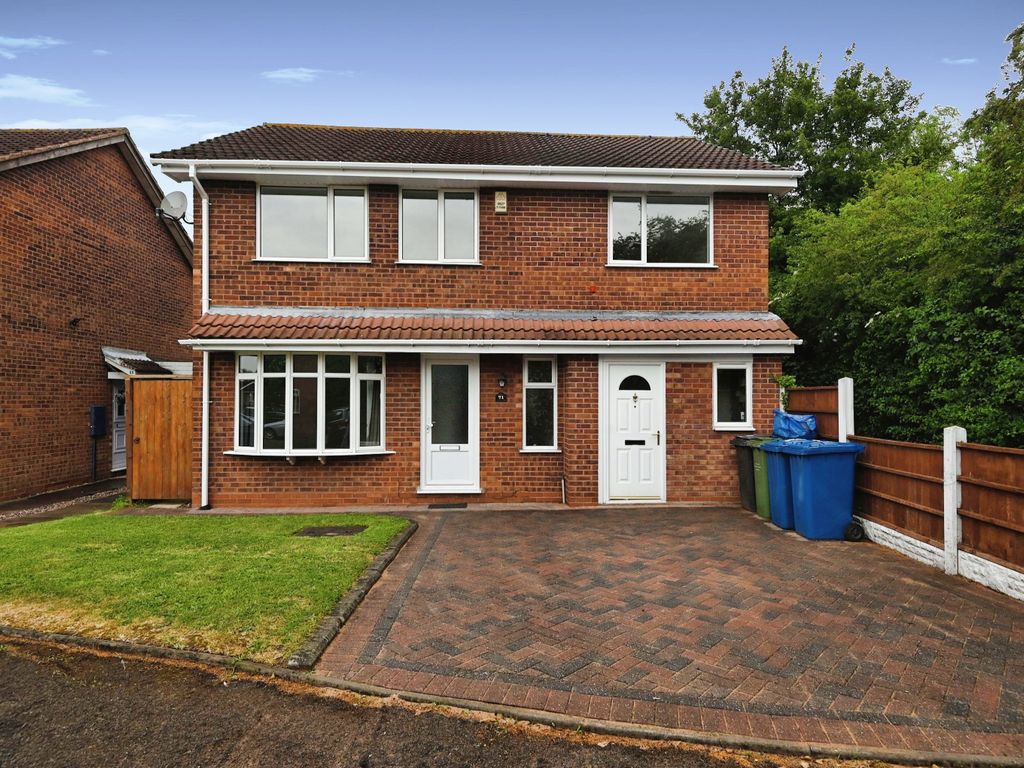 4 bed detached house for sale in Lintly, Wilnecote, Tamworth