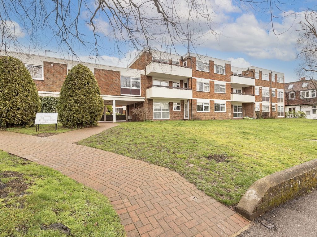 2 bed flat to rent in Carlton Road, Harpenden AL5 Zoopla