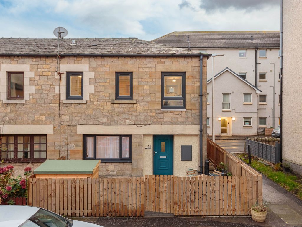 2 bed end terrace house for sale in 11 Fowlers Court, Prestonpans, East