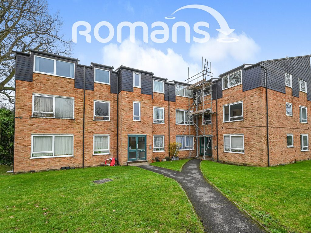 2 bed flat to rent in Rectory Close, Bracknell RG12 Zoopla
