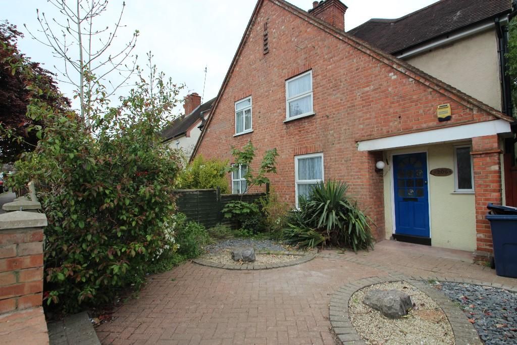 3 bed semidetached house to rent in Bowerdean Road, High HP13