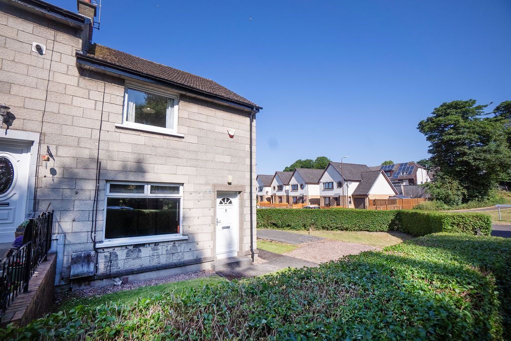 2 bed end terrace house for sale in Buchanan Gardens, Polmont, Falkirk