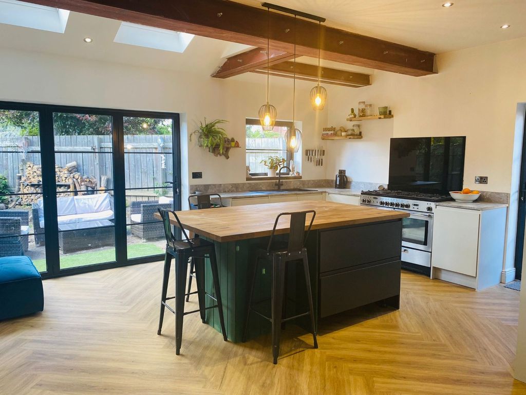 Windermere Crescent, South Shields NE34  