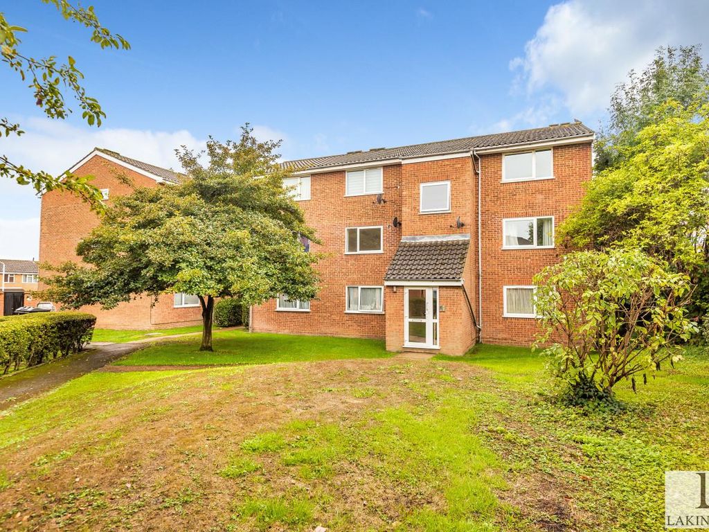 Cranston Close, Uxbridge UB10  