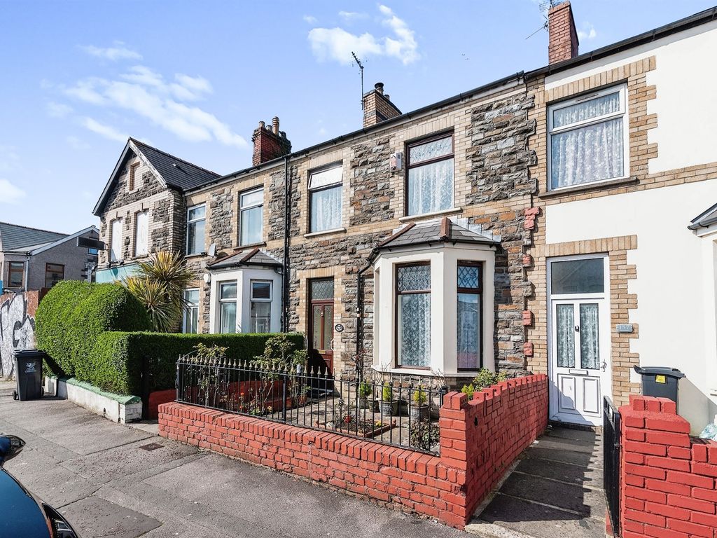 3 bed terraced house for sale in Broadway, Roath, Cardiff CF24 Zoopla