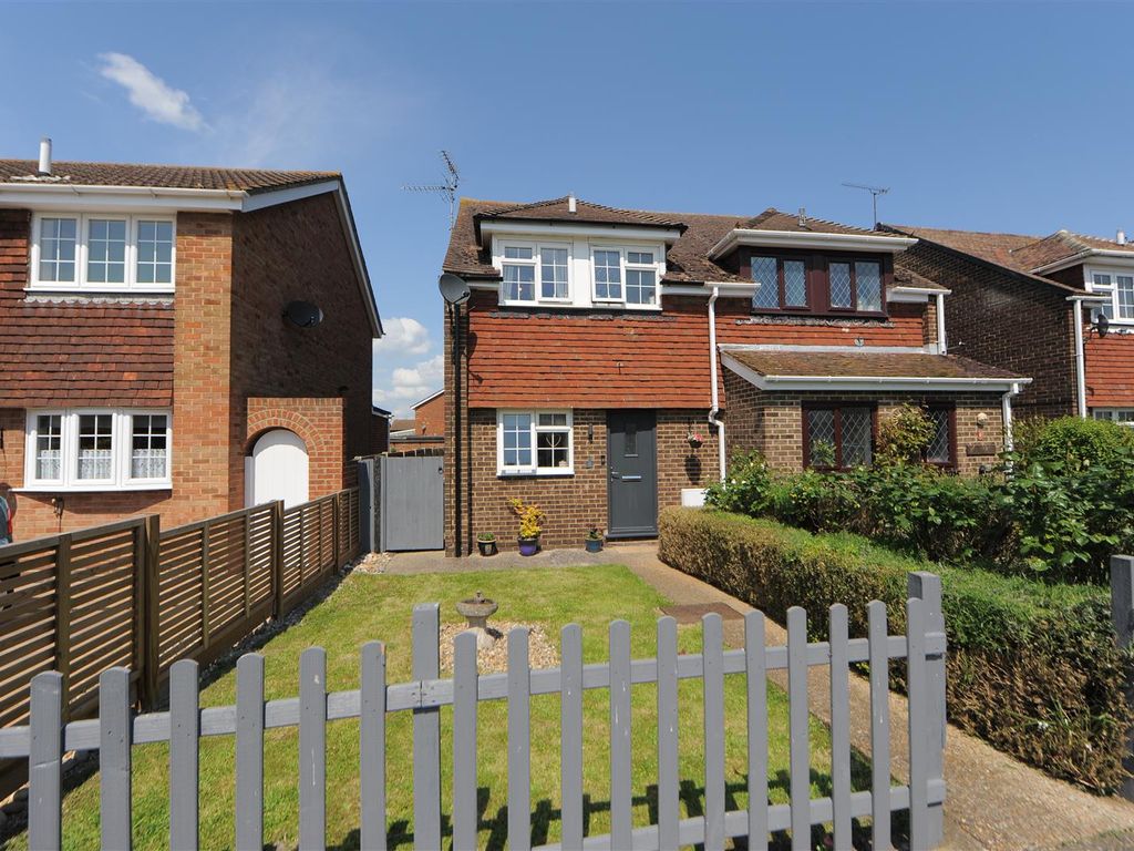 2 bed semidetached house for sale in Walter Burke Avenue, Wouldham