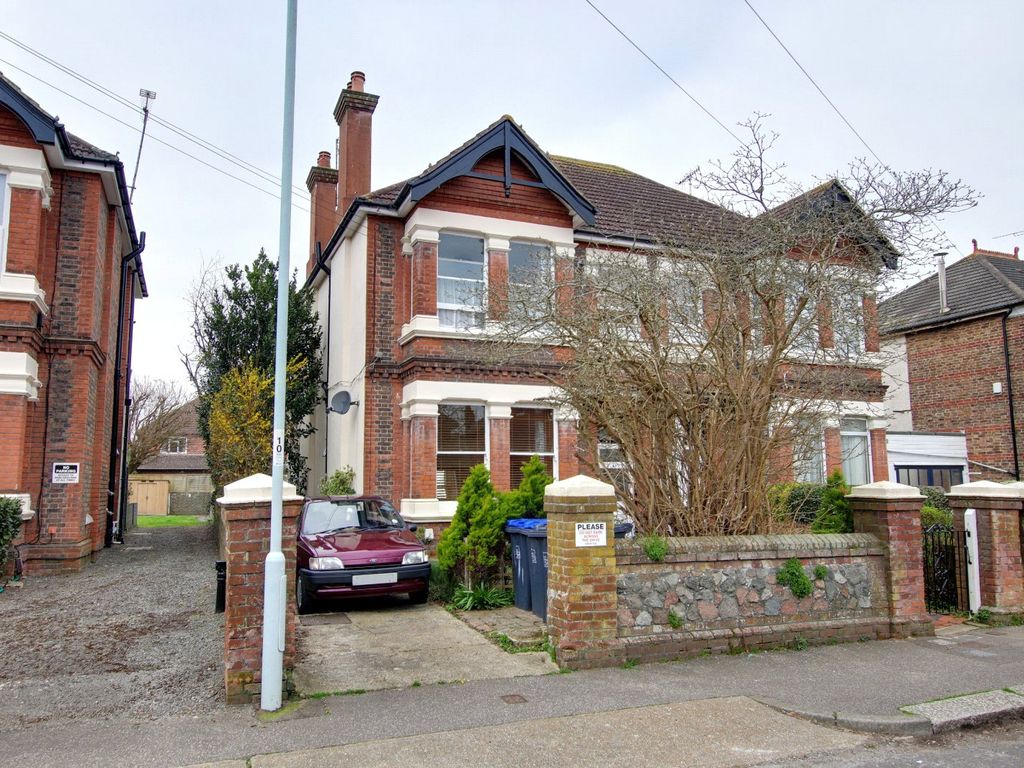 1 bed flat for sale in Belsize Road, Worthing, West Sussex BN11 Zoopla