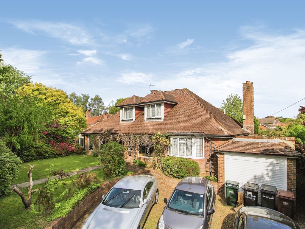 4 bed bungalow for sale in Pages Hill, Cross In Hand, Heathfield TN21 Zoopla