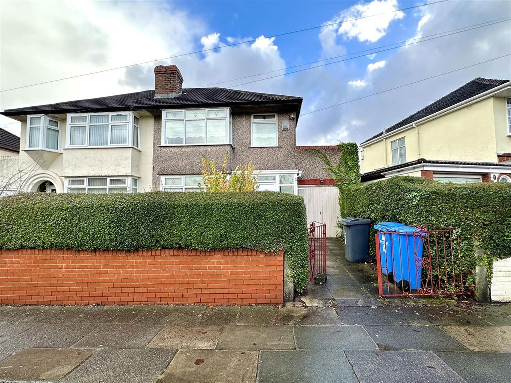 3 bed semidetached house for sale in Windsor Road, Huyton, Liverpool