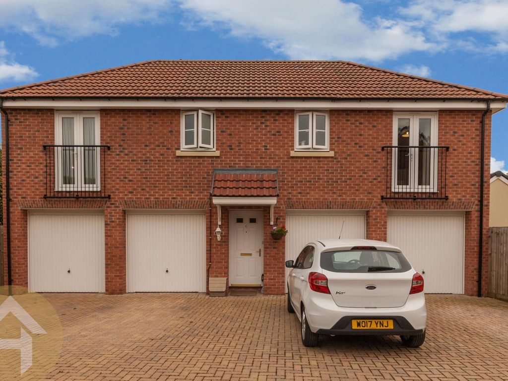 2 bed detached house to rent in Buxton Way, Royal Wootton Bassett SN4