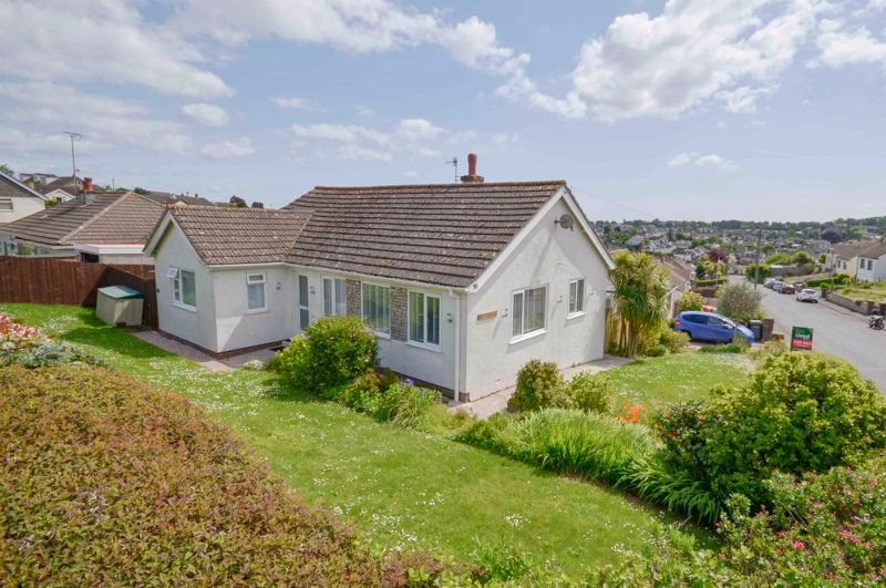 3 bed detached bungalow for sale in Copythorne Road, Brixham TQ5 Zoopla
