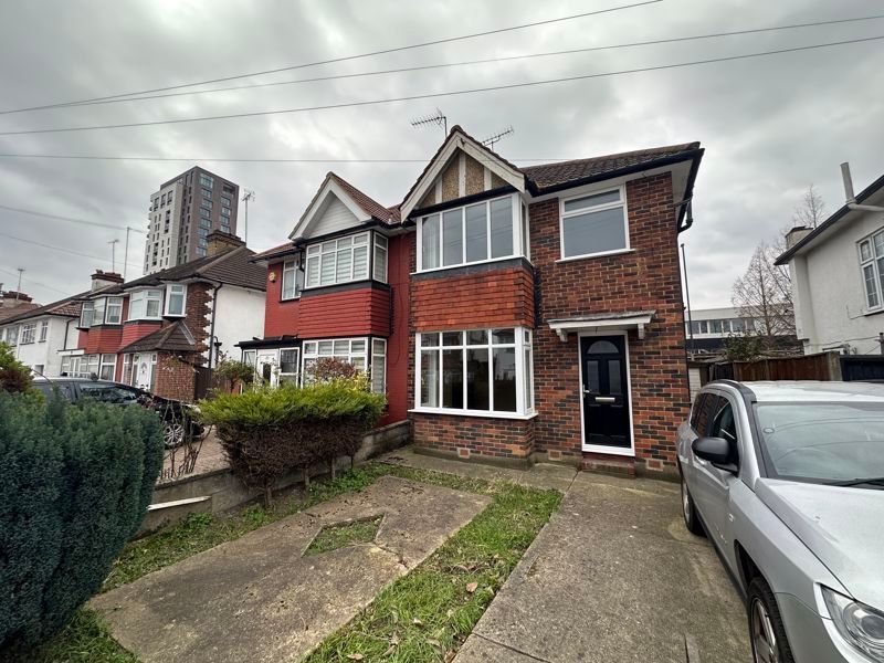 3 bed semidetached house for sale in Greenway Close, London NW9 Zoopla
