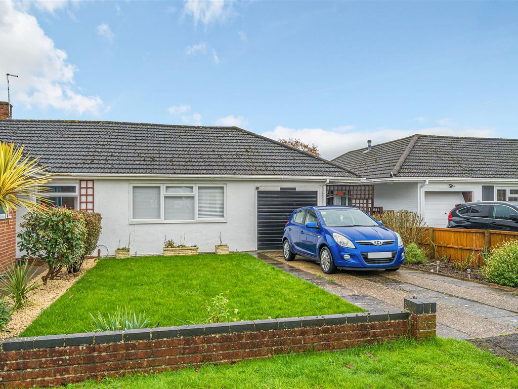 2 bed semidetached bungalow for sale in Longwood Avenue, Cowplain, Waterlooville PO8, £330,000
