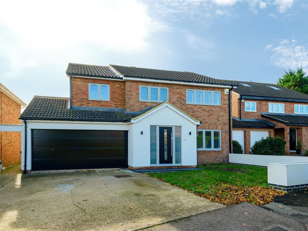 5 bed detached house for sale in Beaufort Way, Bedford MK41 Zoopla