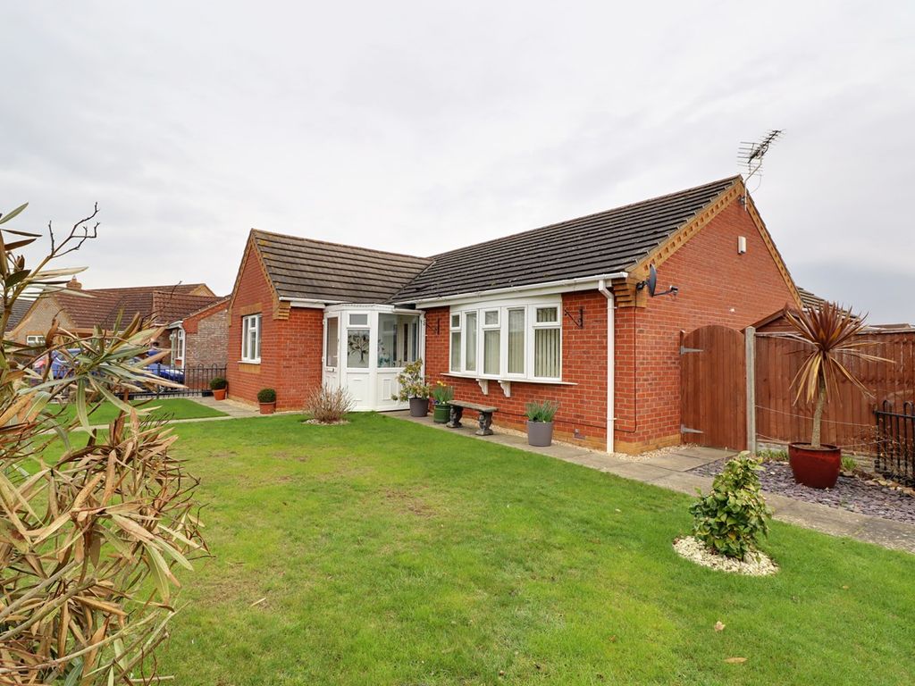 3 bed detached bungalow for sale in Coulson Close, Hibaldstow, Brigg