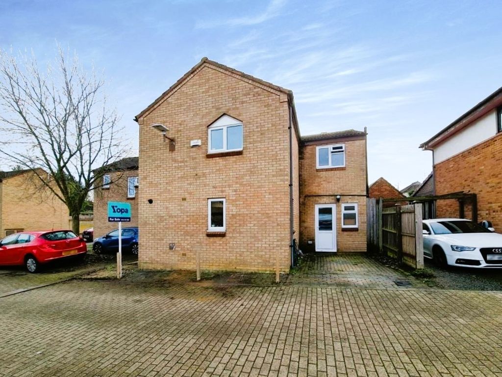 4 bed detached house for sale in Kepwick, Two Mile Ash, Milton Keynes