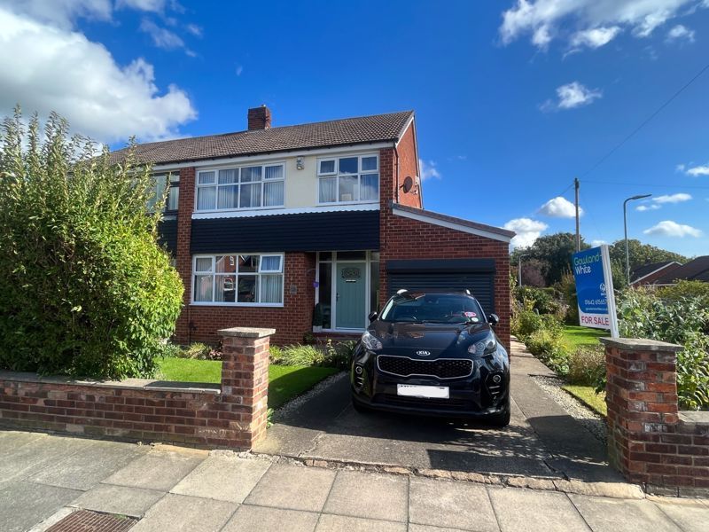 3 bed semidetached house for sale in Whitton Road, Fairfield, Stockton