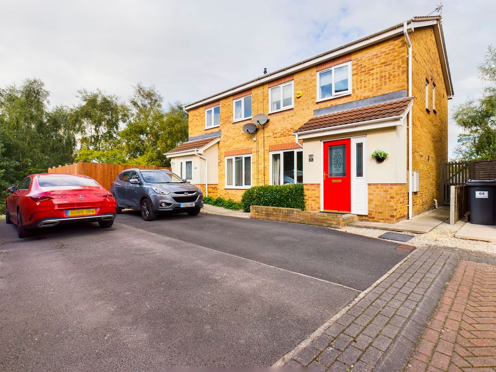 3 bed semidetached house for sale in Walstow Crescent, Armthorpe