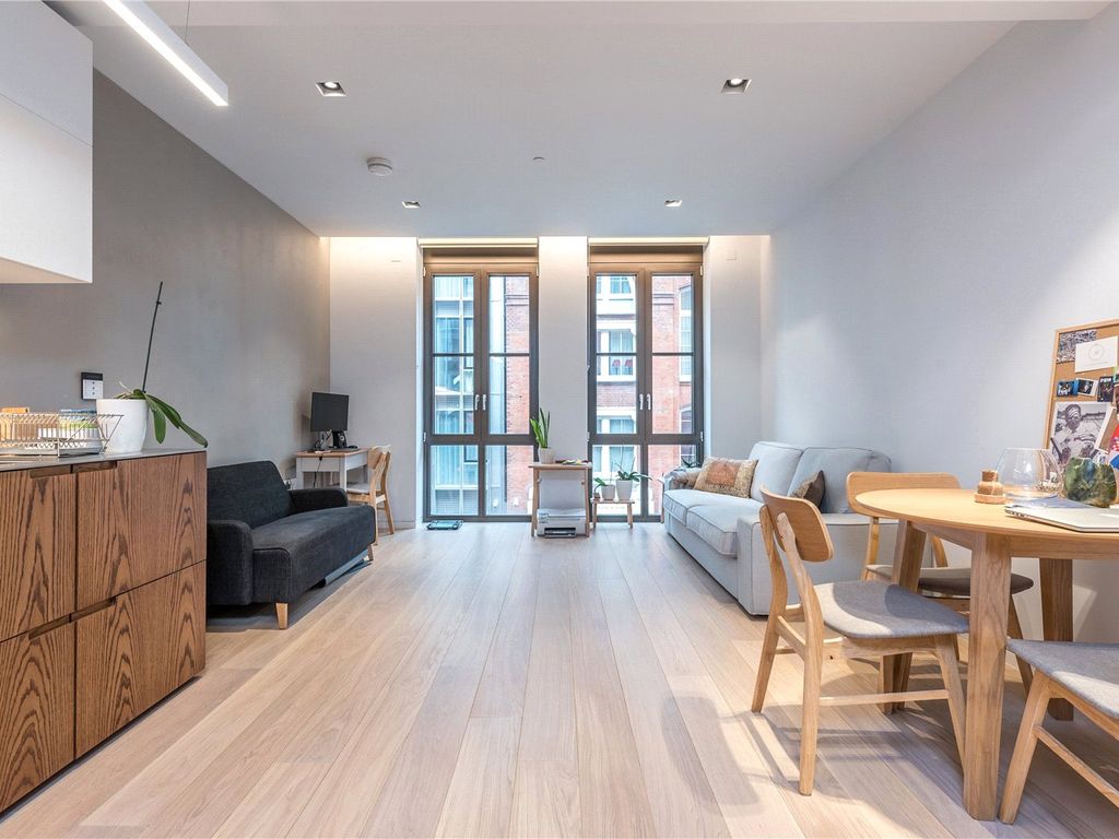 The Underwood Building, 25 Bartholomew Close, Farringdon, Barbican, London EC1A