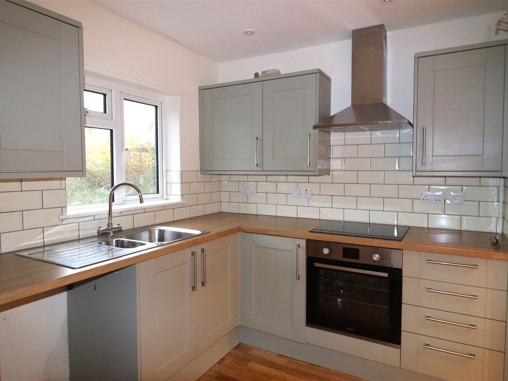 2 bed property to rent in Westley Waterless, Newmarket CB8, £1,250 pcm