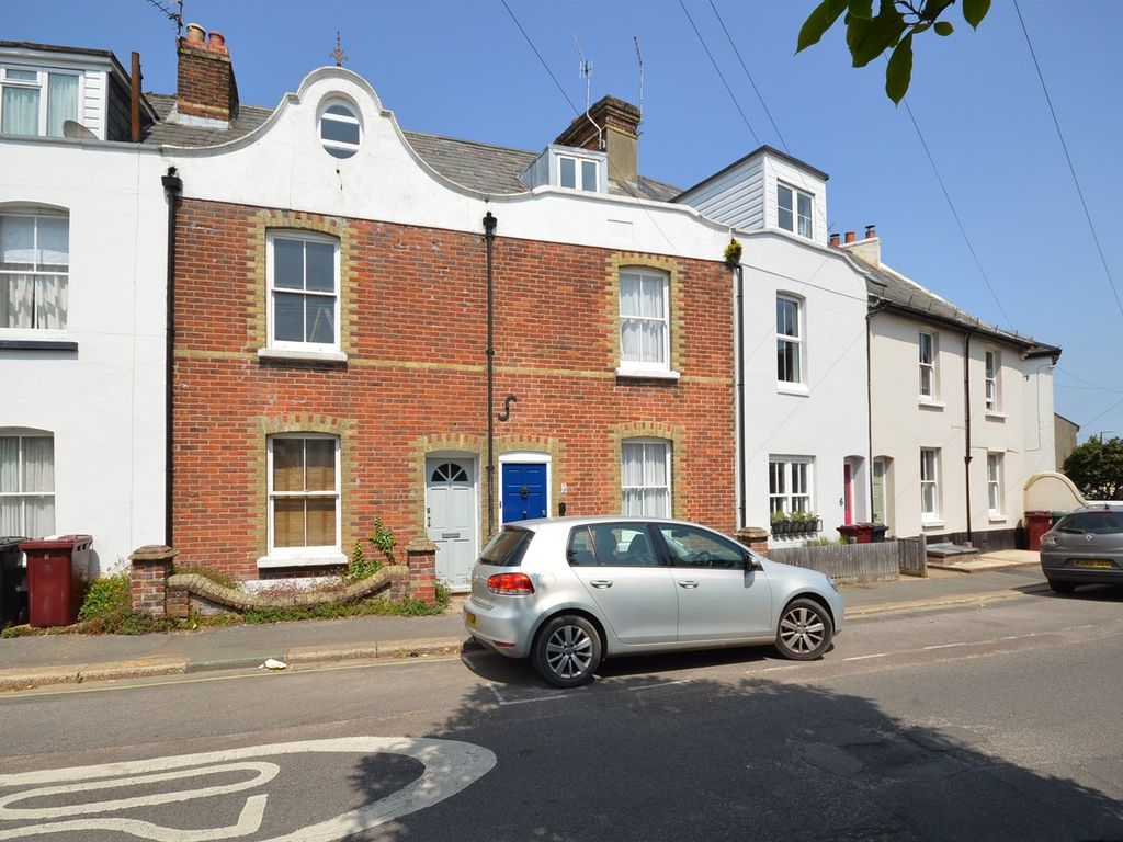 3 bed terraced house to rent in 5 Caledonian Road, Chichester, West