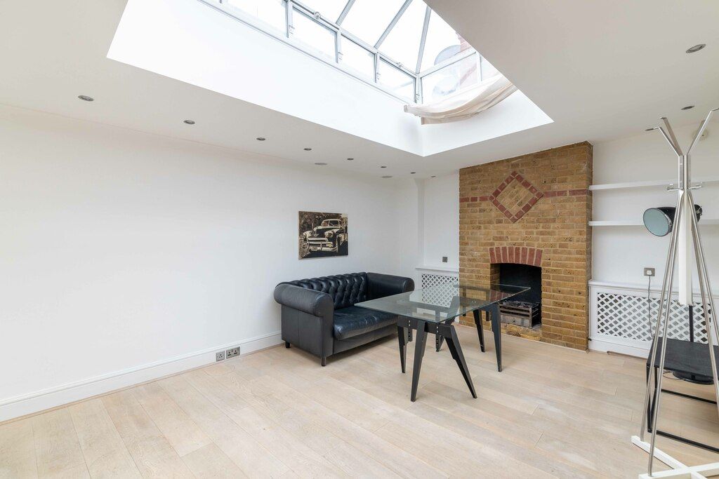 2 bed flat to rent in Fulham Broadway, Fulham SW6, £3,250 pcm Zoopla