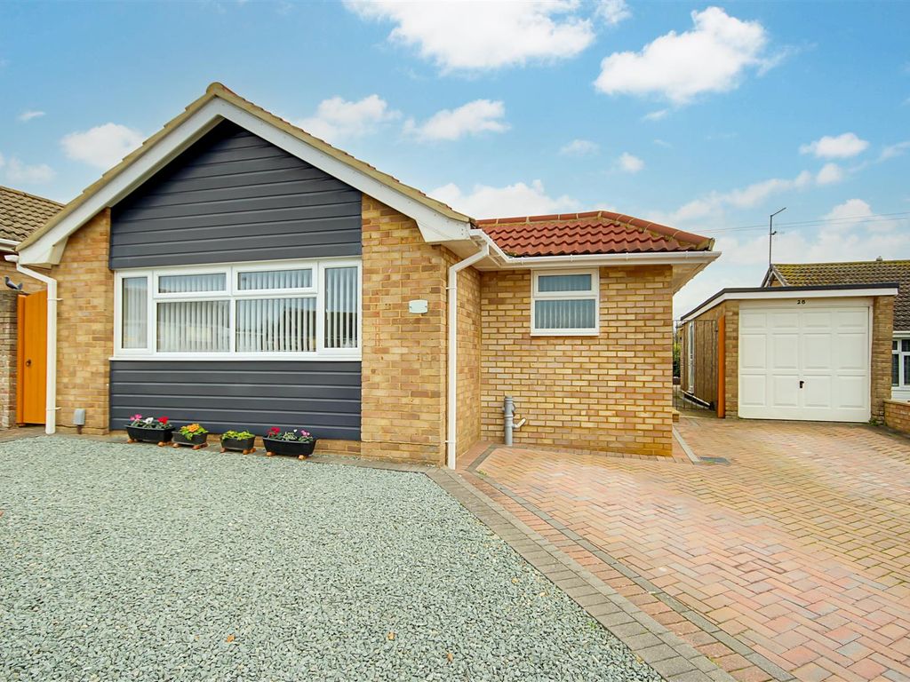 2 bed detached bungalow for sale in Tamar Avenue, Worthing BN13, £575,000 Zoopla