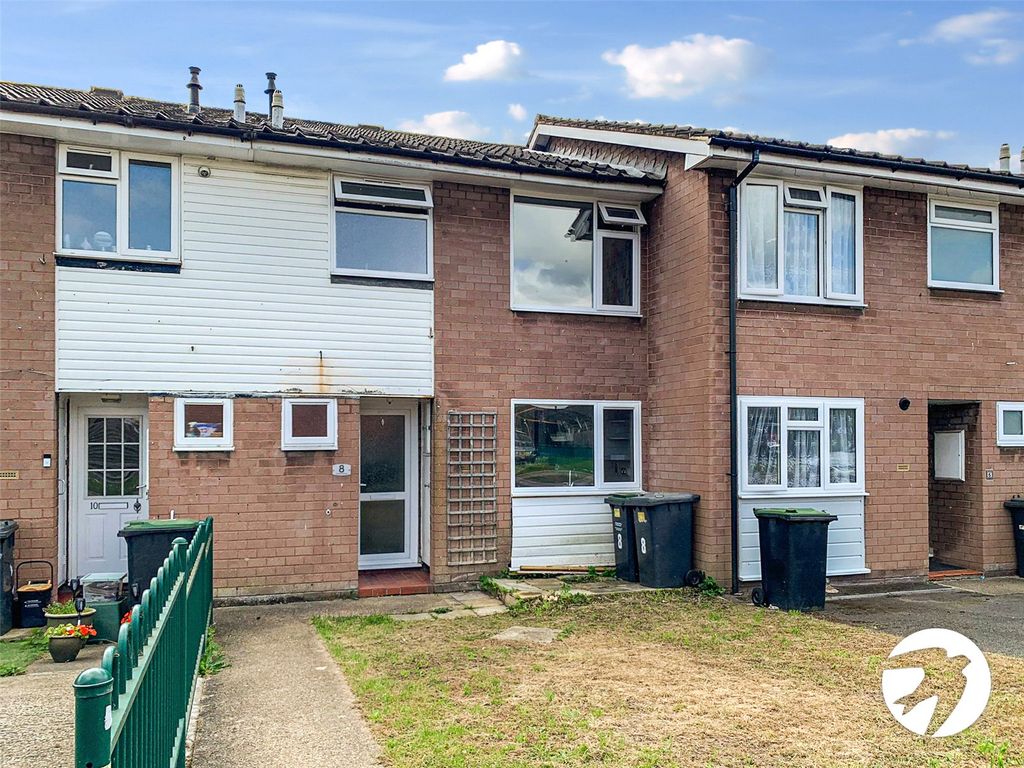 3 bed terraced house to rent in Simpson Road, Snodland, Kent ME6, £