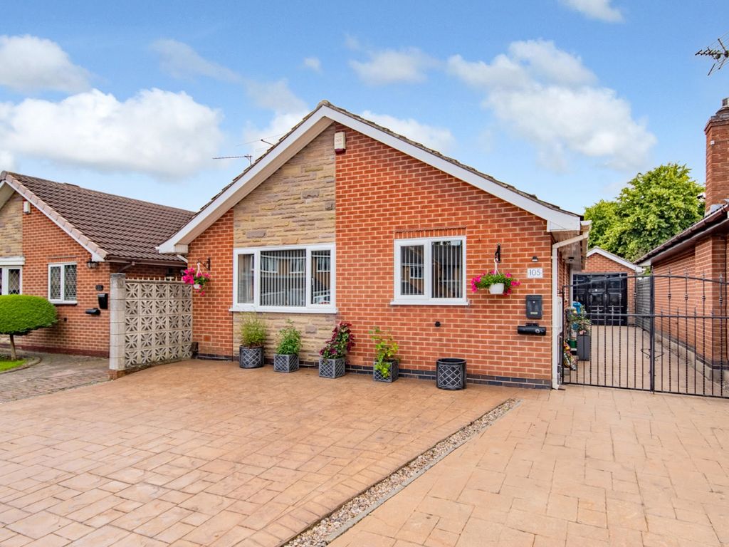 2 bed bungalow for sale in Springfield Avenue, Sandiacre, Nottingham