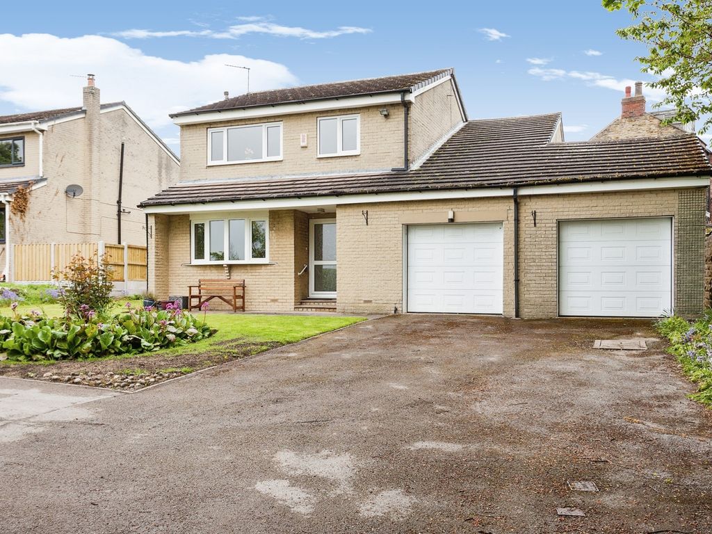 4 bed detached house for sale in Jenkin Drive, Horbury, Wakefield WF4