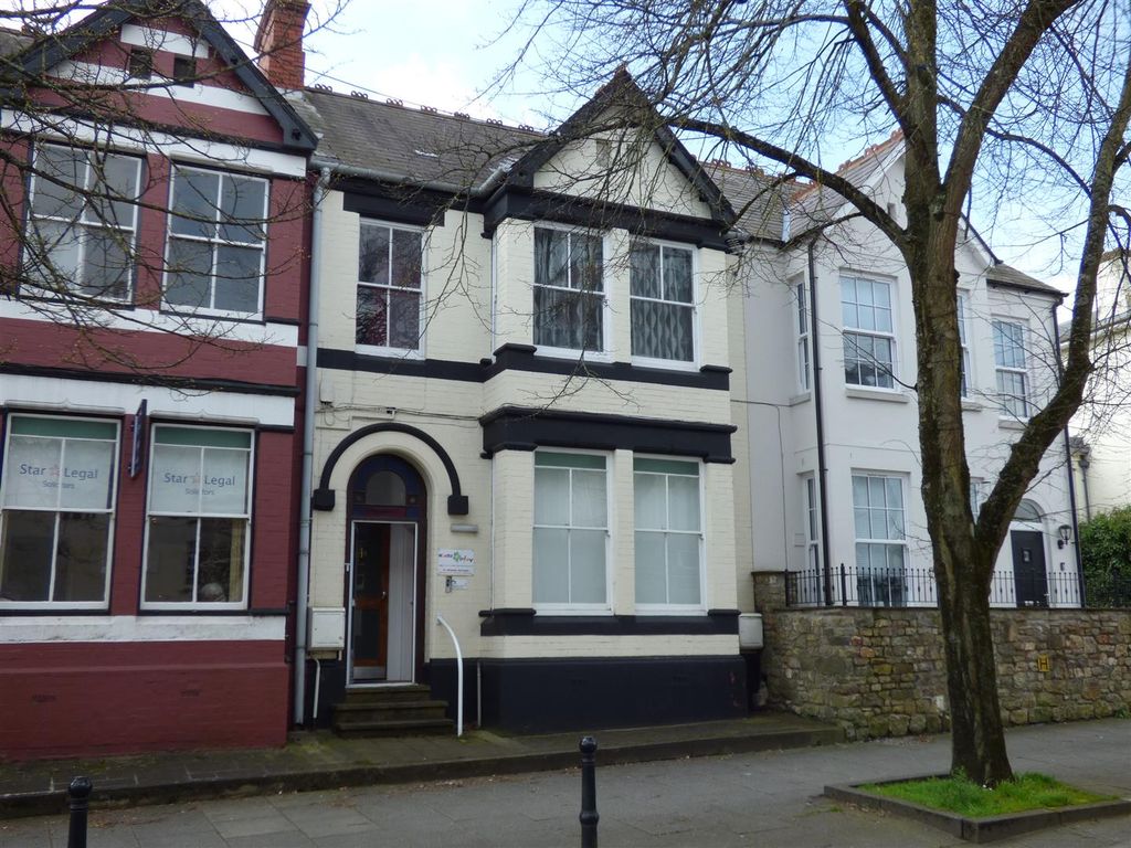 2 bed flat to rent in Welsh Street, Chepstow, Monmouthshire NP16 Zoopla