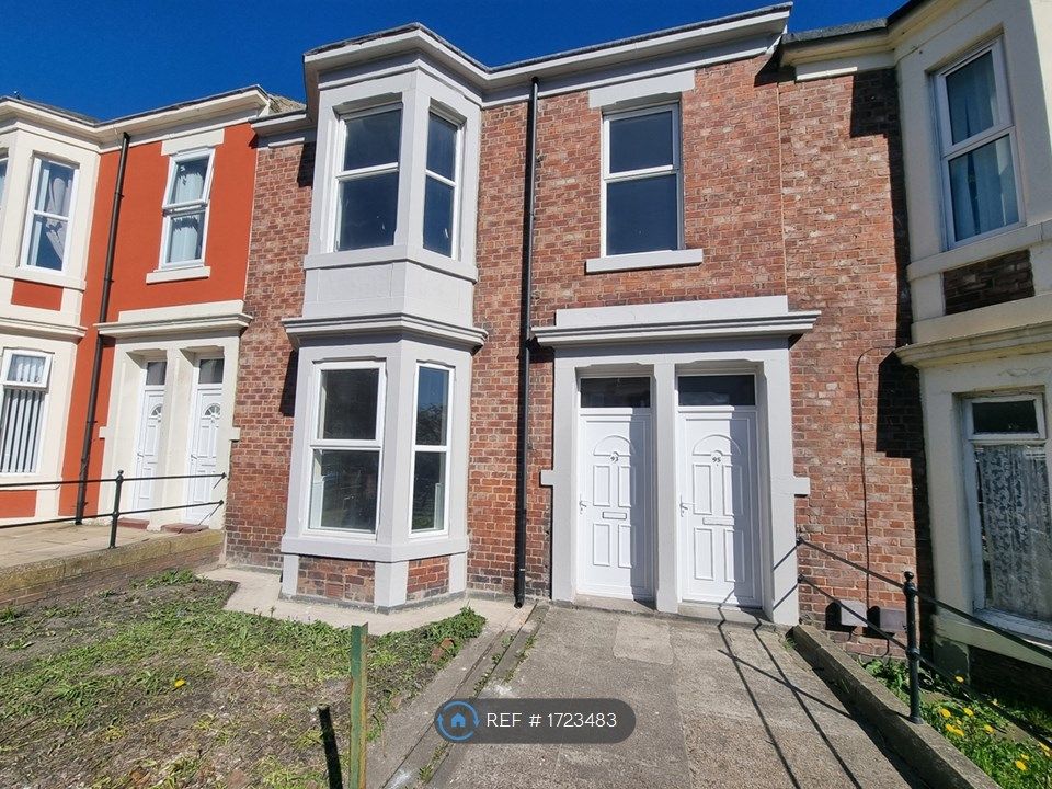 2 bed terraced house to rent in Hartington Street, Newcastle Upon Tyne