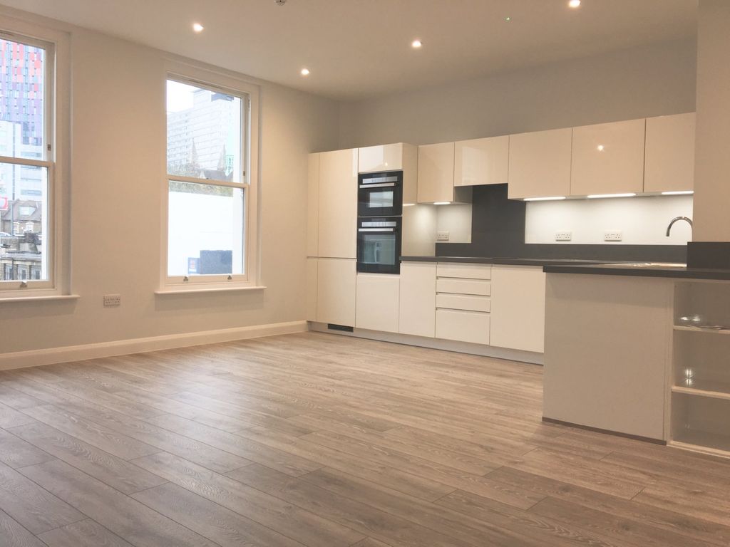 3 bed flat to rent in London Road, Croydon CR0 Zoopla