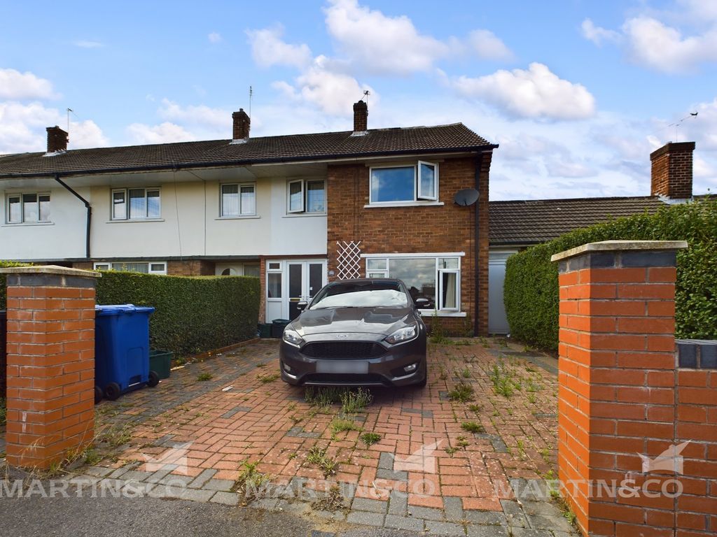 3 bed end terrace house for sale in Westminster Crescent, Intake