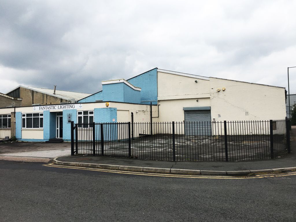 Industrial for sale in Unit 4 Road, Off Thames Road, Crayford