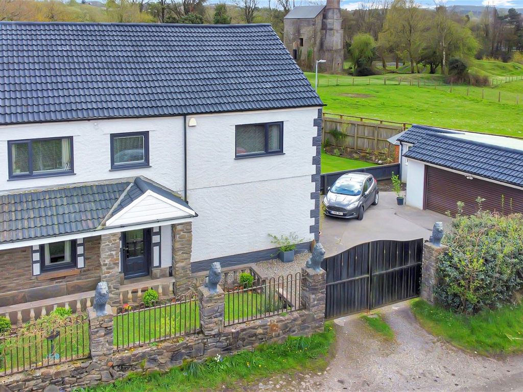 5 bed detached house for sale in New Road, Llansamlet, Swansea SA7, £