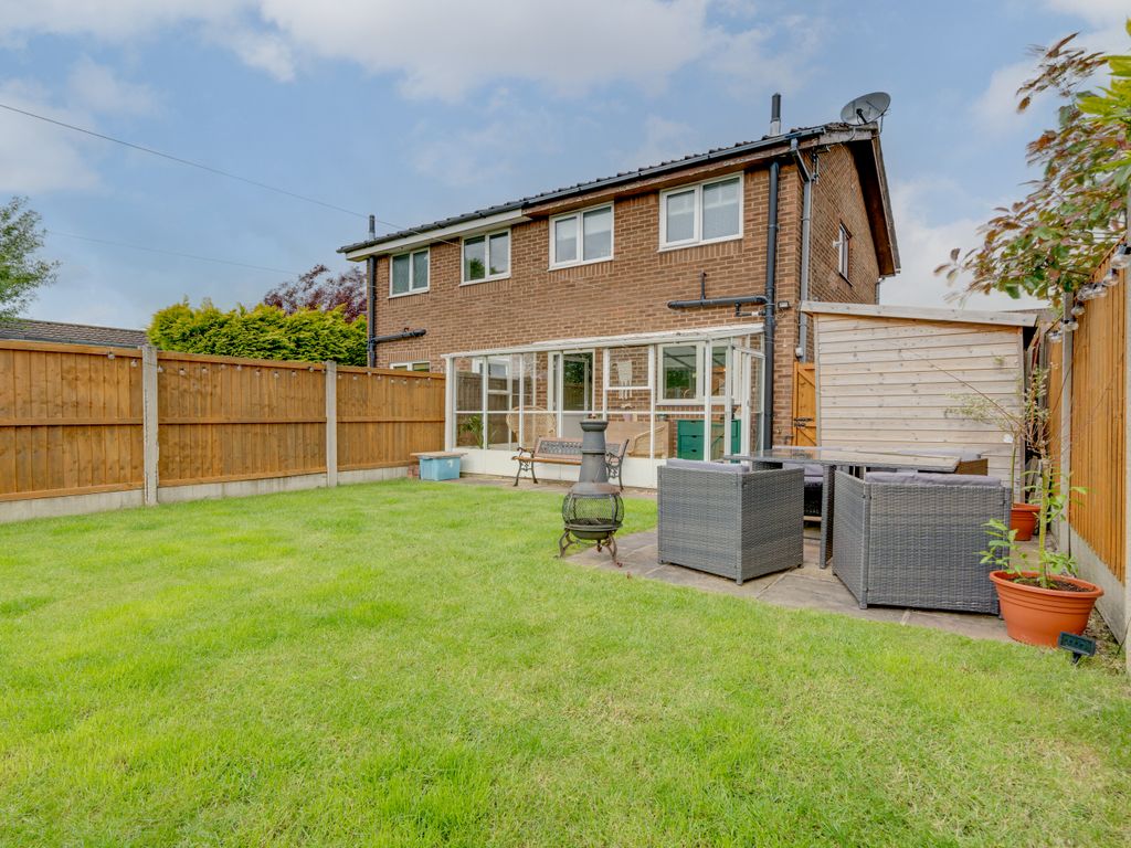 2 bed semidetached house for sale in St. Francis Close, Fulwood