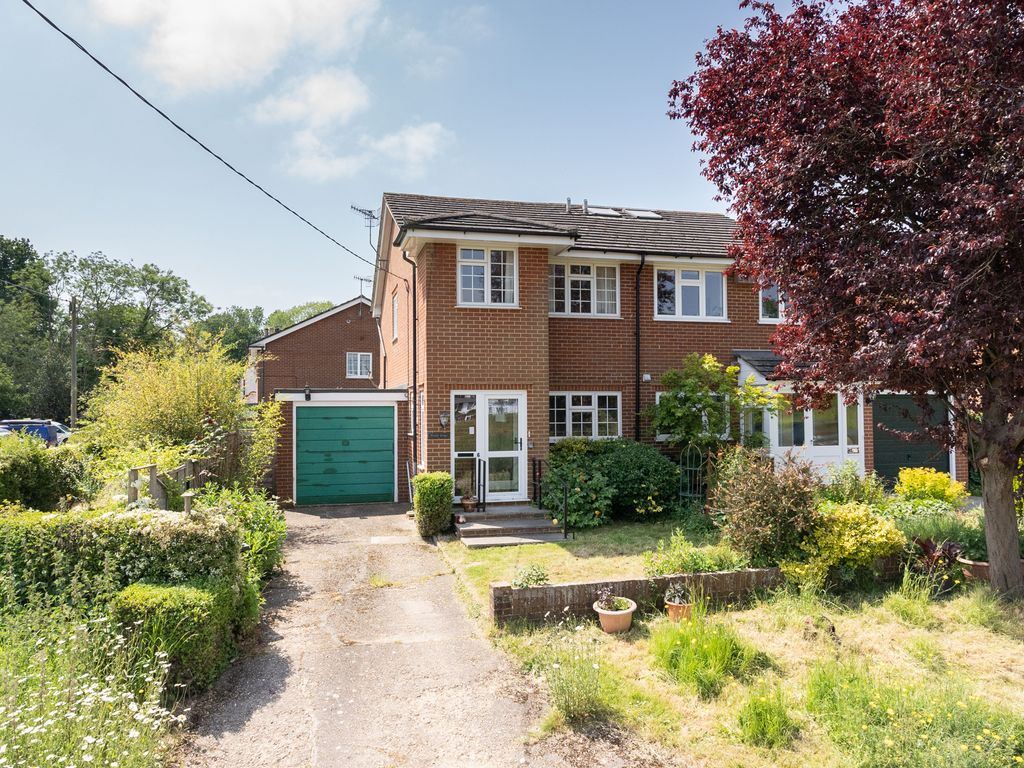 3 bed semidetached house for sale in Norfolk Lane, Mid Holmwood