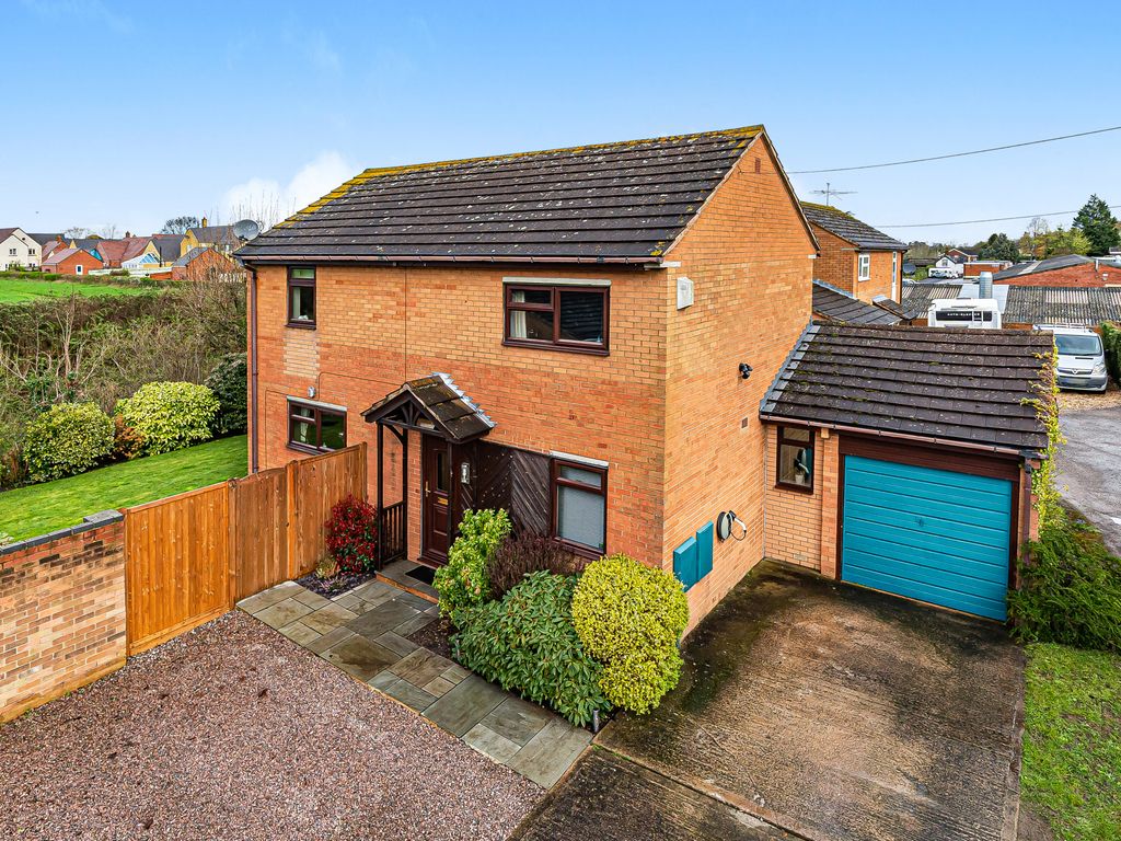 3 bed detached house for sale in Jubilee Drive, Bredon, Tewkesbury GL20