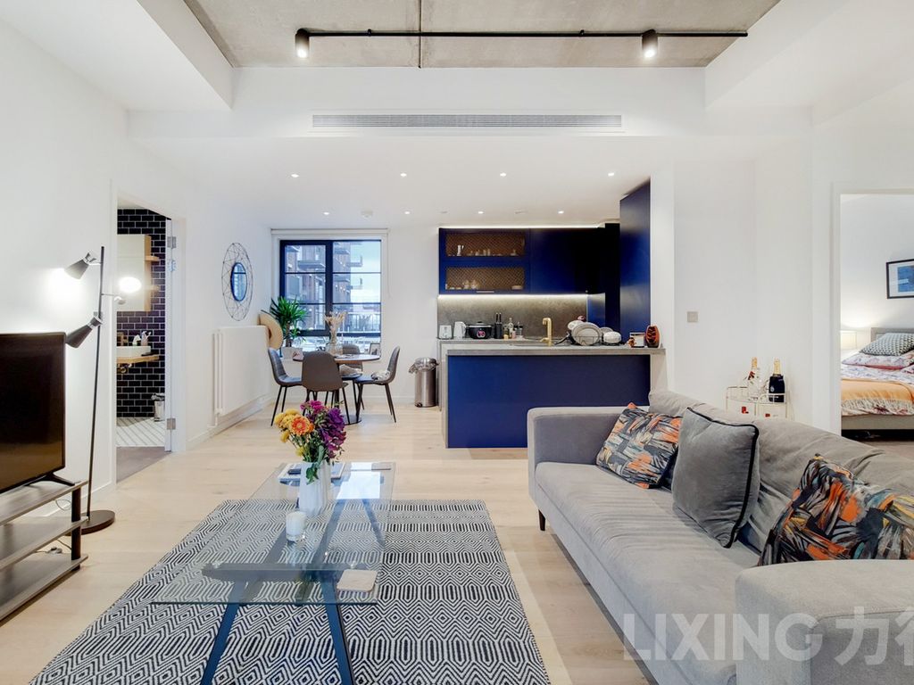 Goodluck Hope 79 Orchard Pl E14