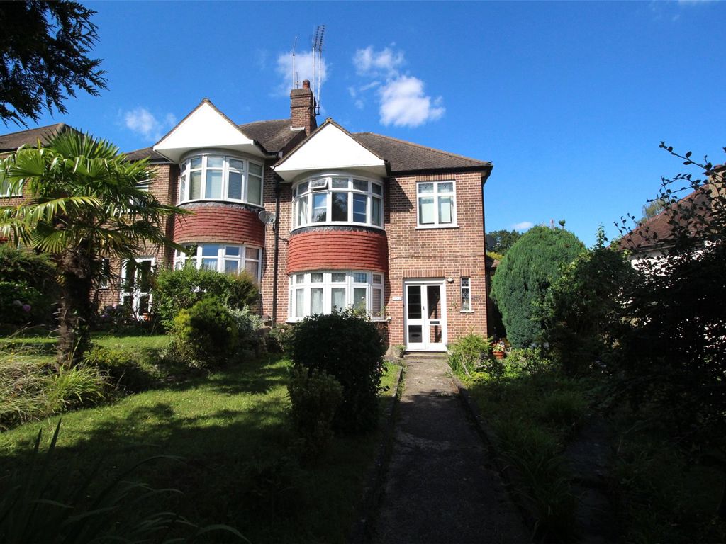 2 bed for sale in Longmore Avenue, New EN5, £415,000