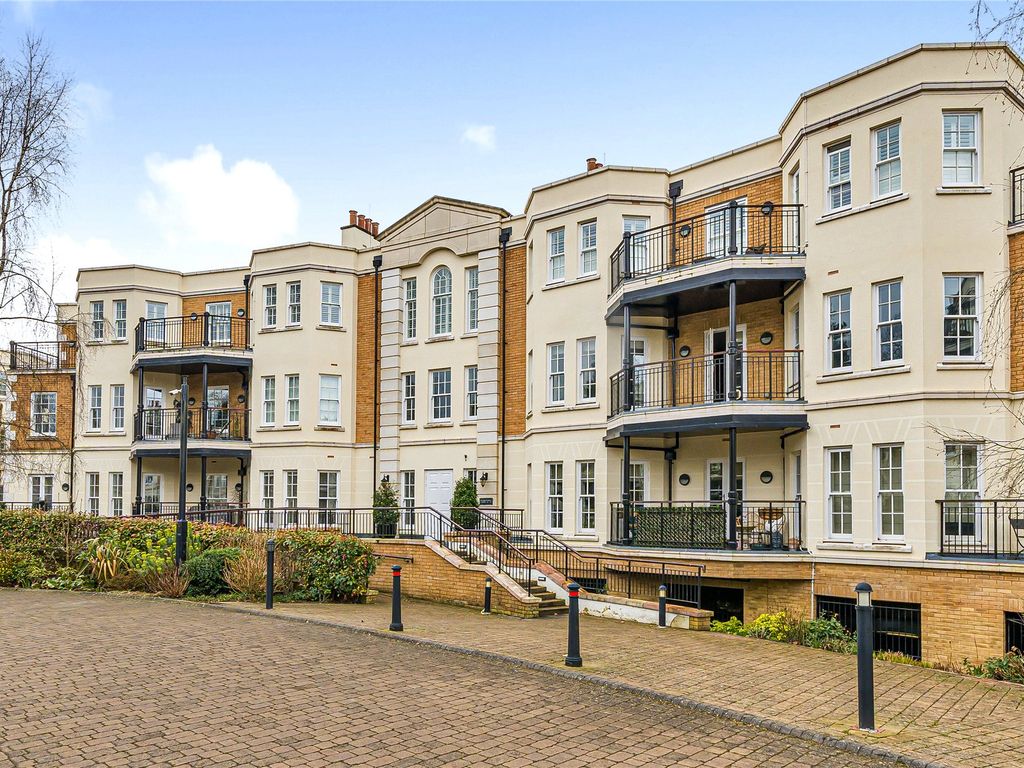 2 bed flat for sale in Westerham Road, Keston BR2, £745,000 Zoopla