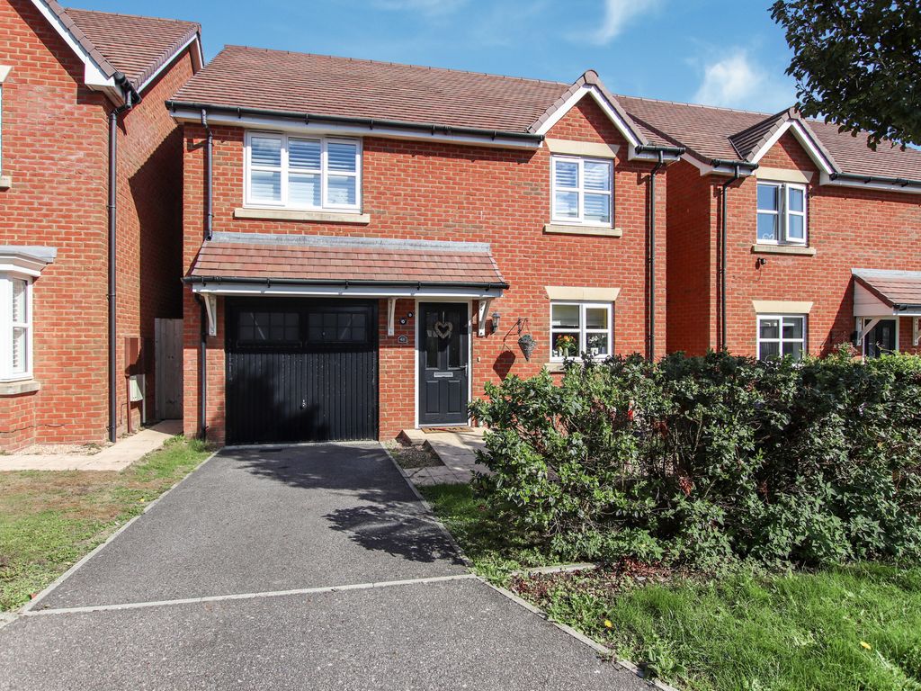 4 bed detached house for sale in Robin Road, GoringBySea BN12 Zoopla