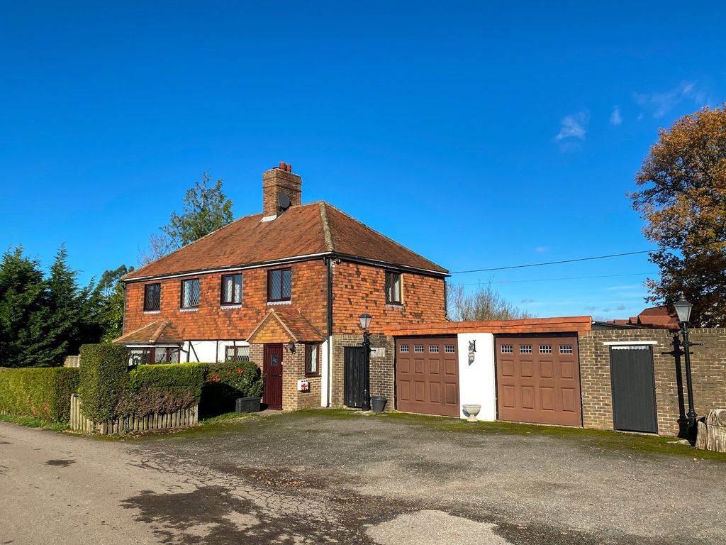 5 bed detached house for sale in Lower South Park, South Godstone