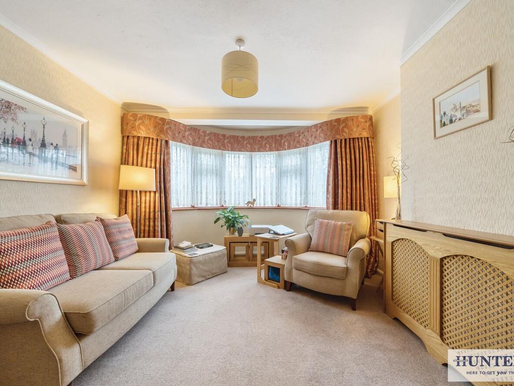 3 bed terraced house for sale in The Green, Welling DA16, £450,000 Zoopla