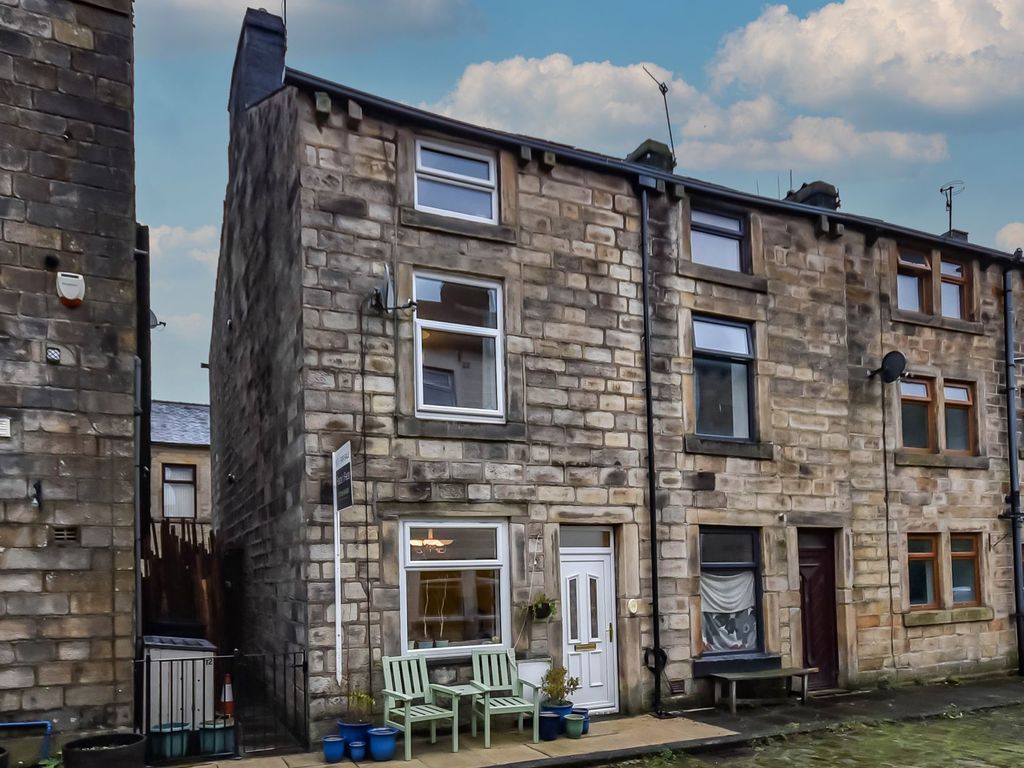 4 bed end terrace house for sale in Market Street, Todmorden OL14, £
