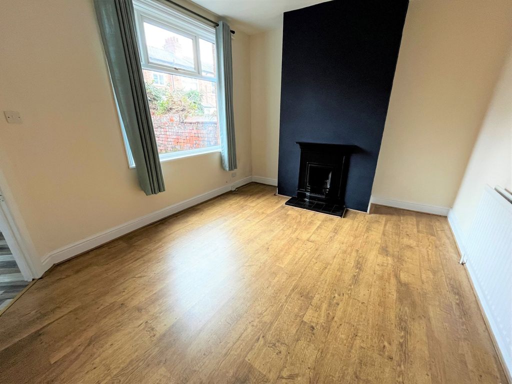 3 bed end terrace house to rent in Wolseley Road, Preston PR1 Zoopla