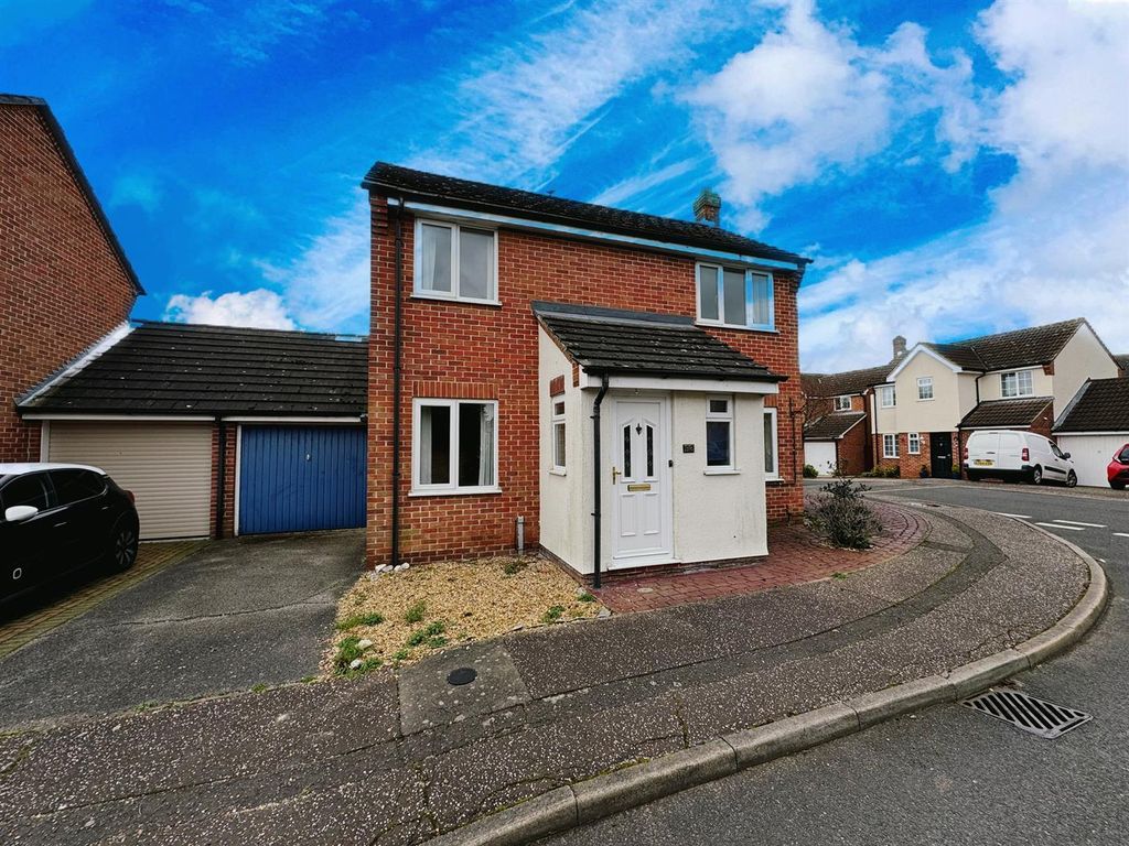 3 bed detached house for sale in Golding Thoroughfare, Springfield ...