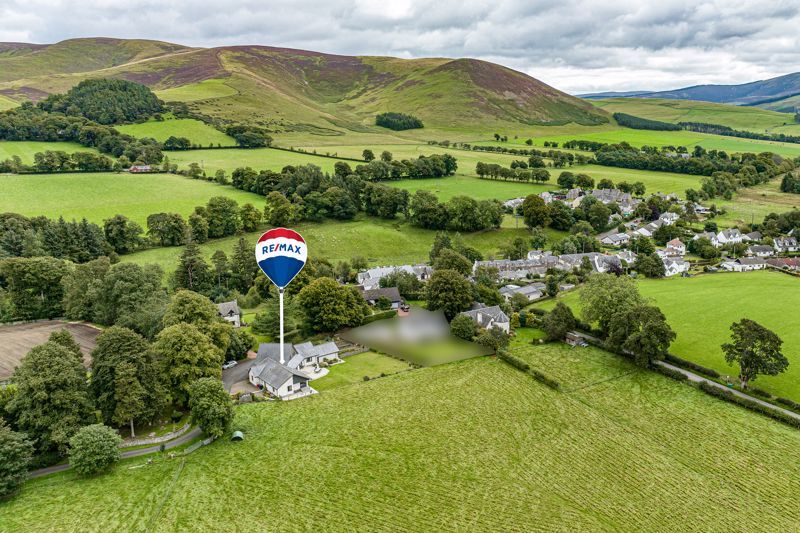 6 bed detached house for sale in New Old Kirk Brae, Broughton, Biggar